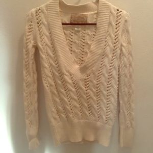 Old navy sweater